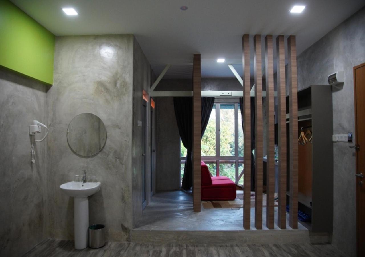 Rick Resort Teluk Intan Exterior photo